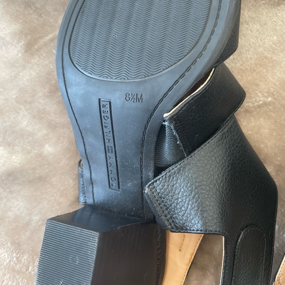 Tommy Hilfiger Open Toed Heels - Picture 4 of 8